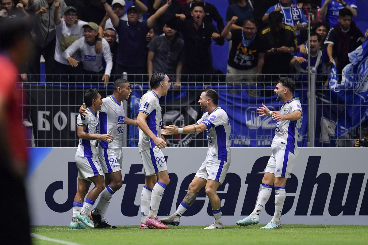 Persib Bandung Kandaskan Perlawanan Bangkok United 2-0