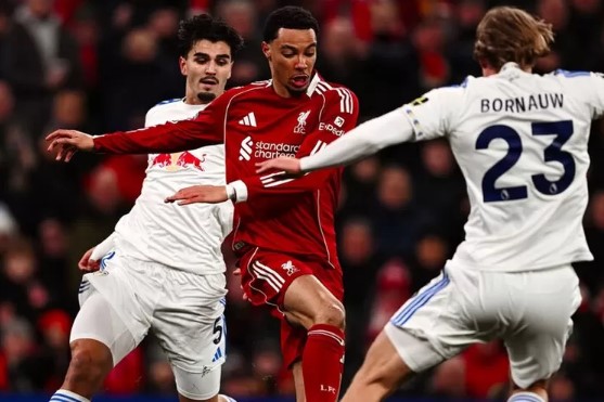 Leeds United Secara Dramatis Paksa Liverpool Bermain Imbang